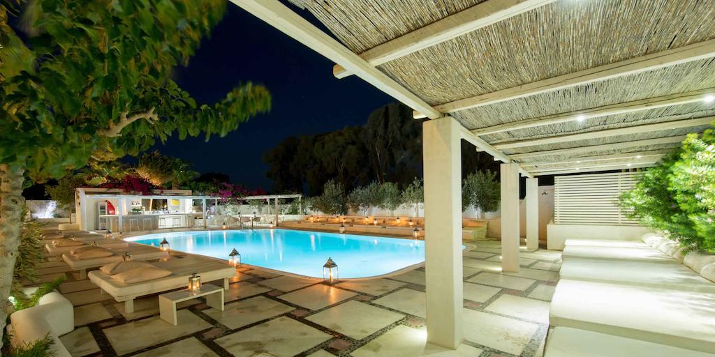 Hotel 28 Камари Экстерьер фото